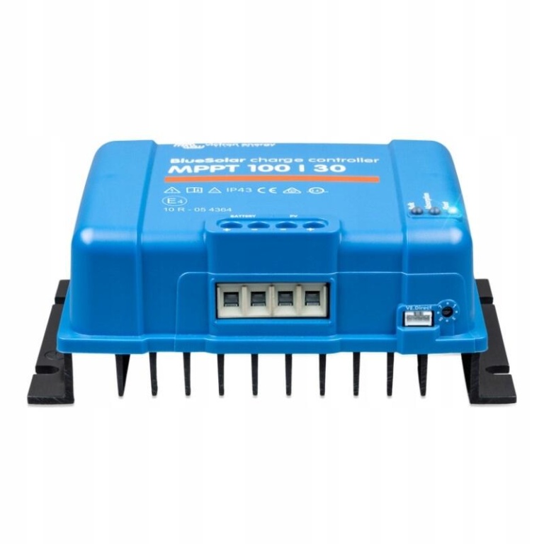 BlueSolar MPPT 100/30 (2)
